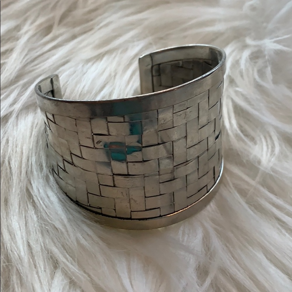 Cuff bracelet